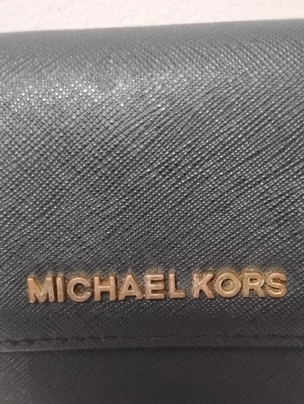 Michael Kors Jet Set Travel Black Leather Card Holder with Gold‎ Logo